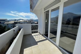 Квартира с 2 спальнями в центре Бара