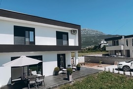 Современный дом 150м2 в Баре