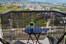 Квартира с 2 спальнями, Католическая церковь, Бар