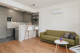 Квартира в новом доме в Будве