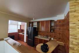 Продаю квартиру евро двушку.